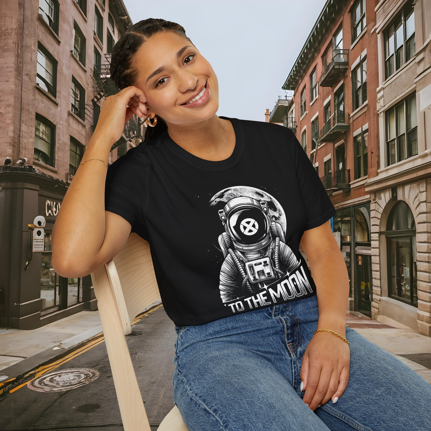 To The Moon - Astronaut - XCN Onyxcoin Crypto T-Shirt