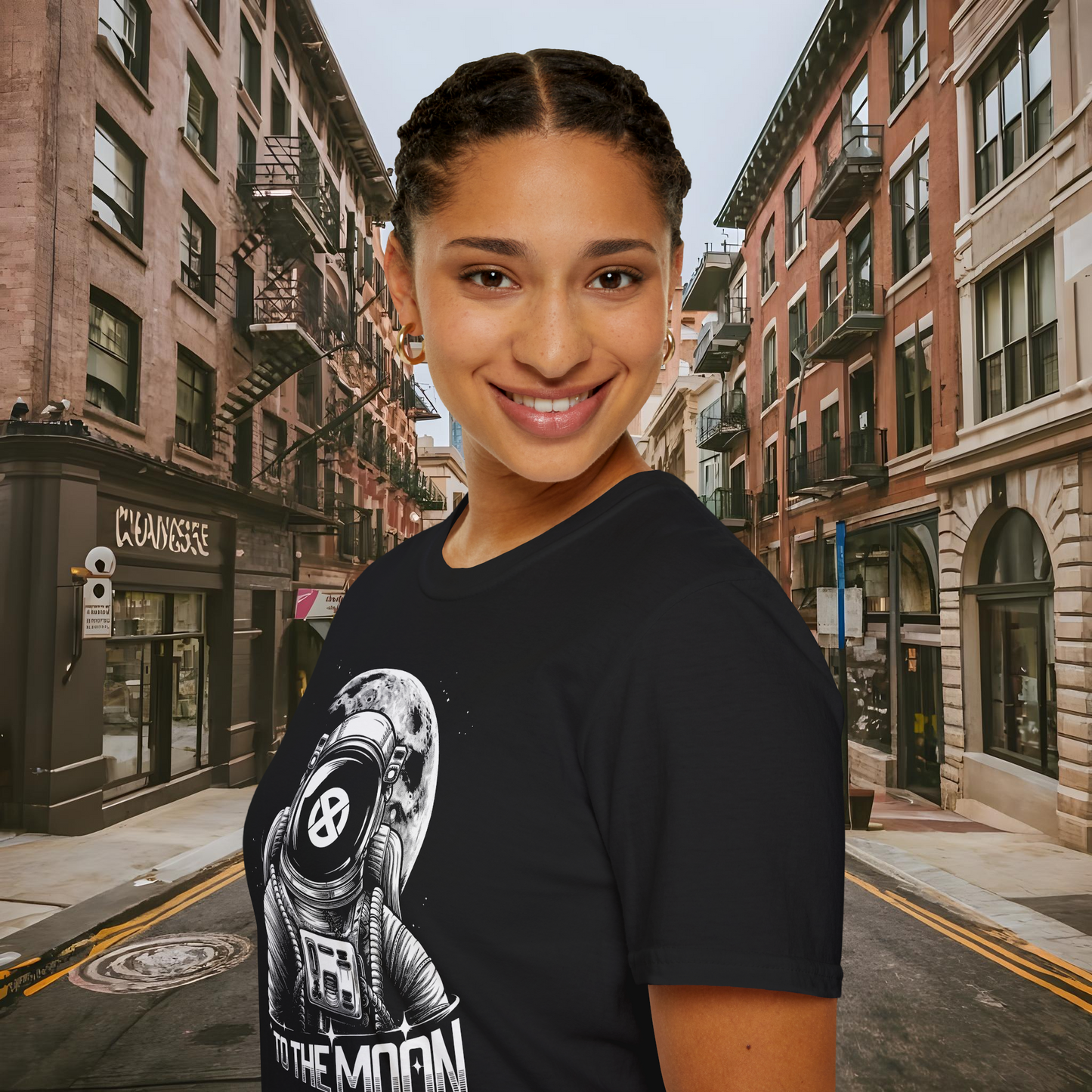 To The Moon - Astronaut - XCN Onyxcoin Crypto T-Shirt